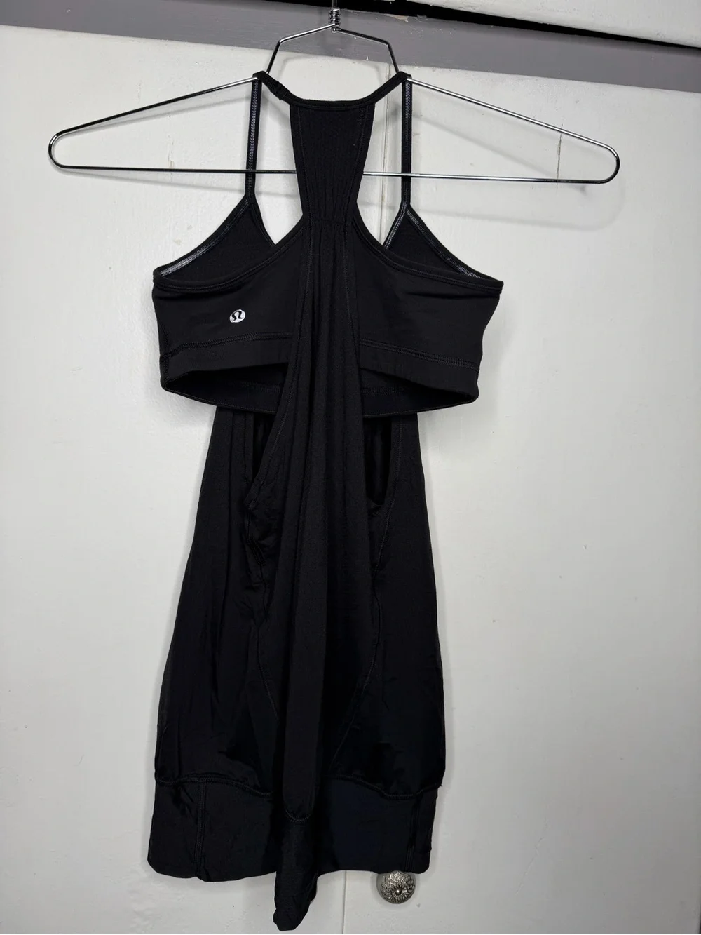 Lululemon C.Y.B. Tank size 4 built in sports bra lot of 7